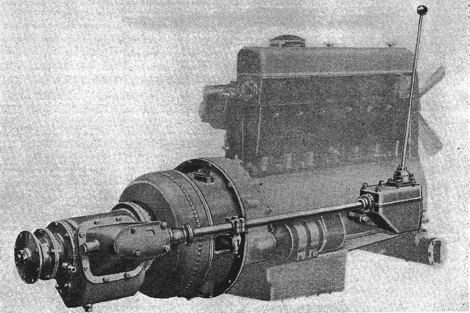 The World's First Successful Torque Converter Automatic Transmission Was In A Bus: The 1938-1948 Yellow Coach/GMC Spicer Hydraulic Transmission 5 B&W photo of an inline six engine and transmission