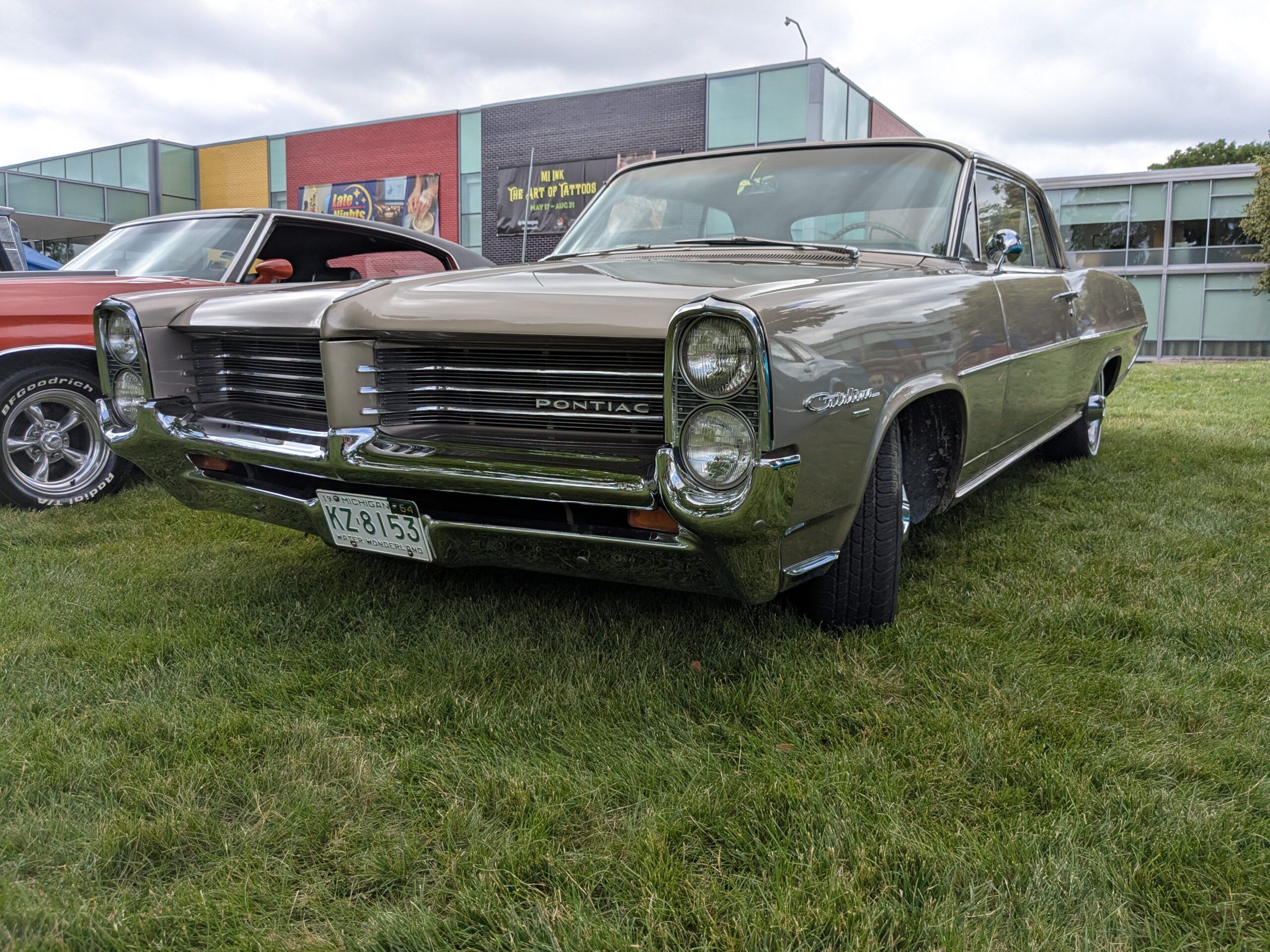 1964 Pontiac Catalina Ventura: When Choosing A Favorite Big Pontiac, Why Not A '64? 10 Driver front 3q picture of gold 1964 Pontiac Catalina Ventura