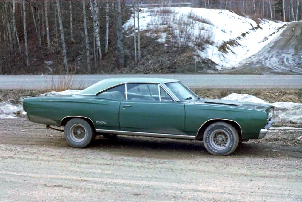 When Chargers, Road Runners and Challengers Roamed The Streets: Vintage Photos 1960s-1970s 4 Screenshot 20250327 053641