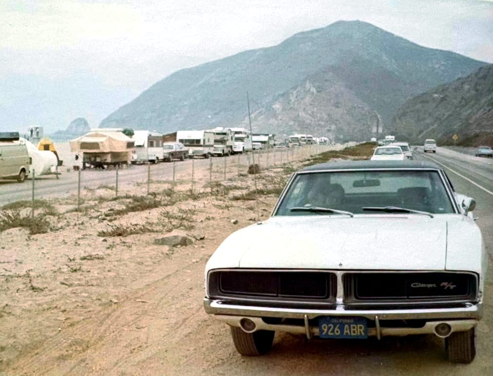 When Chargers, Road Runners and Challengers Roamed The Streets: Vintage Photos 1960s-1970s 13 Screenshot 20261013 173416