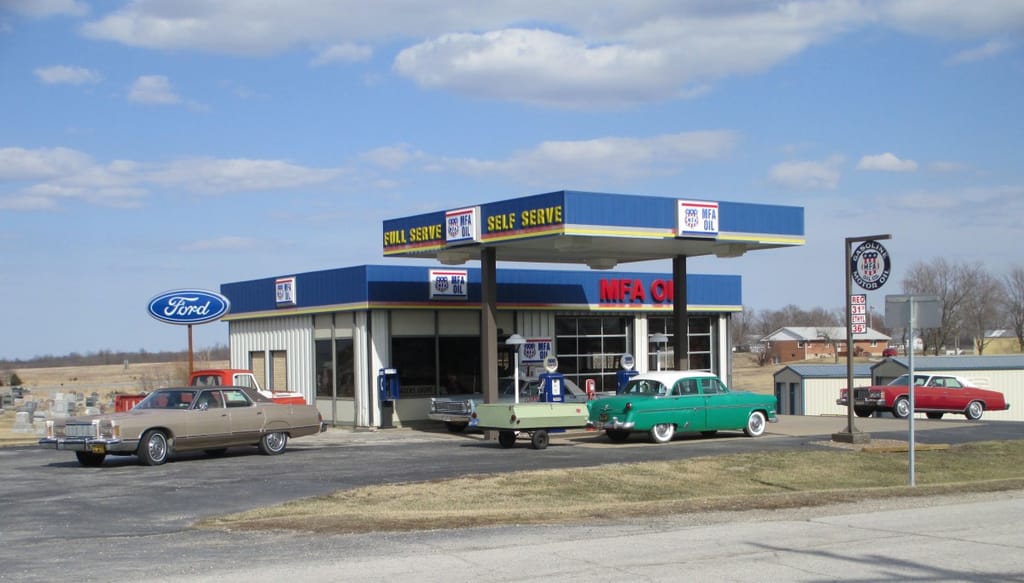 Road Trip Classics: A Surreal Stop for Fuel 1 IMG_1856