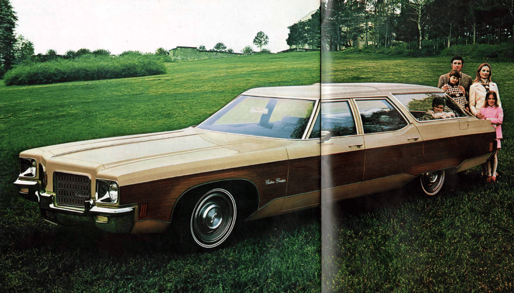 Olds Mega Cruiser 1971 Olds custom cruiser 1971
