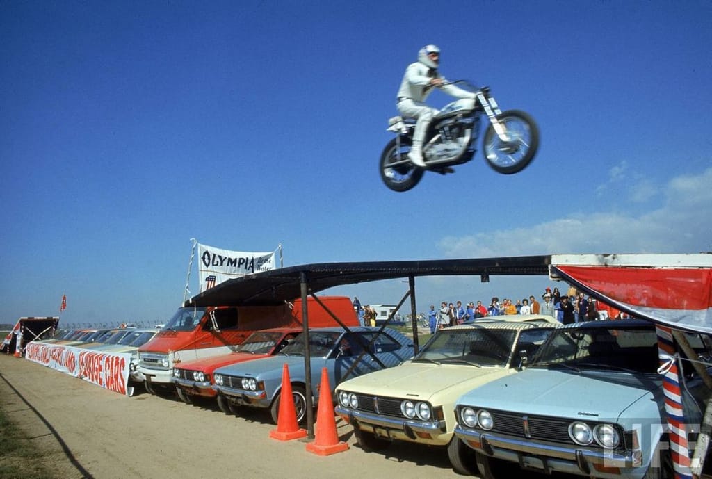 Motorcycle Classics: Honda 350 Family - The Most Popular Bike Ever 9 350 Knievel Jump