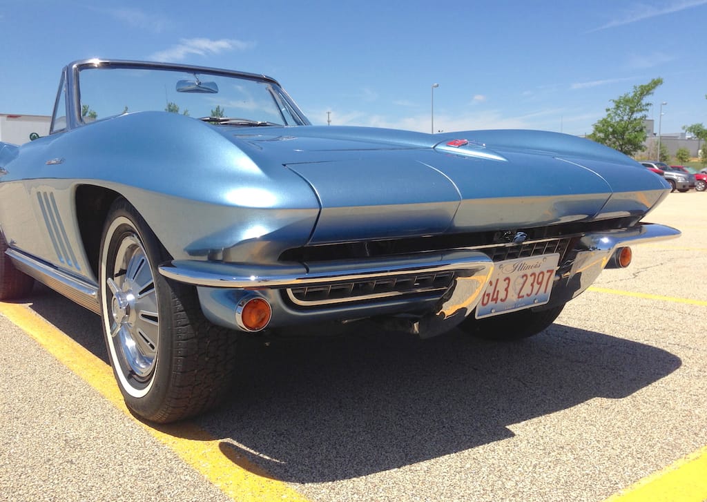 65vetteconv frontrightlow