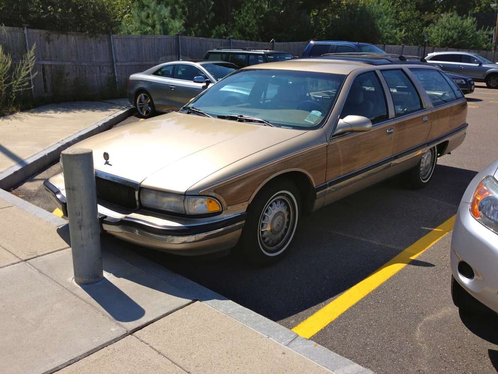 Curbside Classic: 1996 Buick Roadmaster Collector's Edition - "B" There 'Til The End 14 IMG_2307