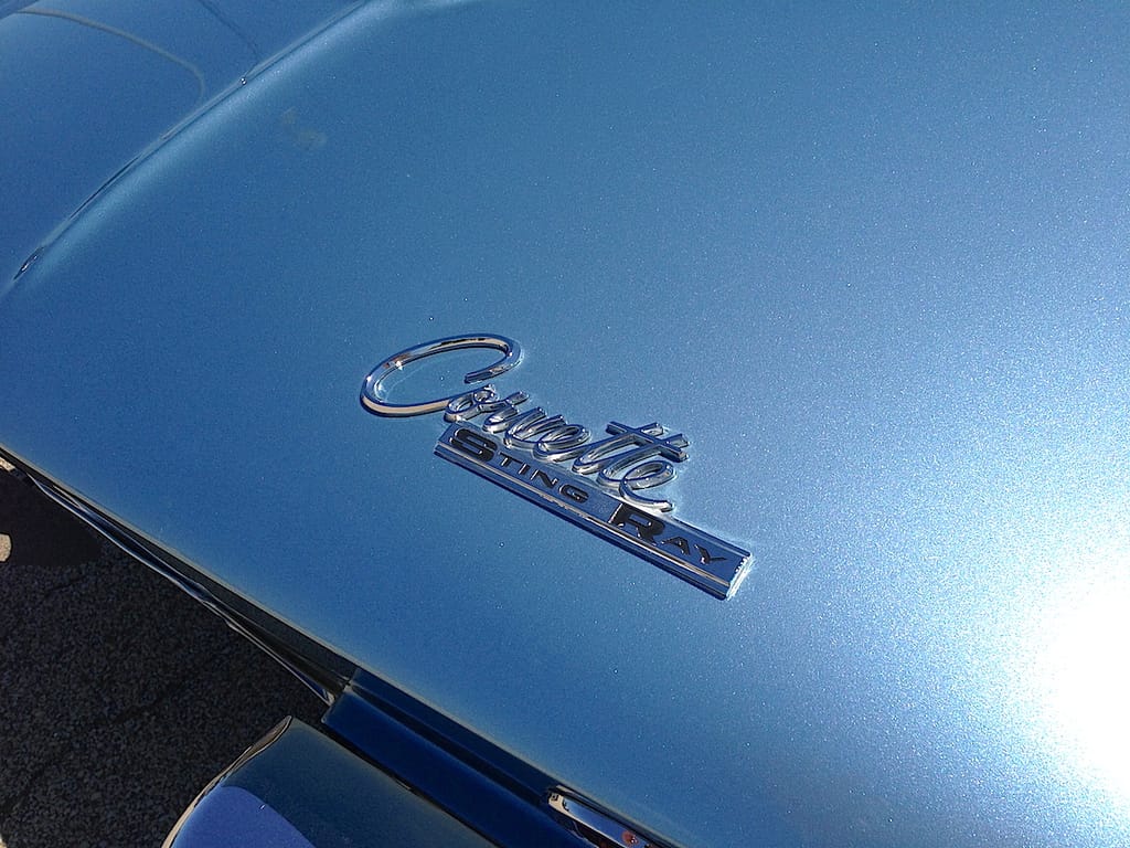 65vetteconv corvettebadge