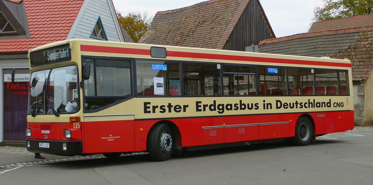 1984-88 MAN “Americana” Urban Transit Bus - Promising Start, Quick Exit 4 Stadtbus Nurnberg MAN SL 202 Am Kressenstein