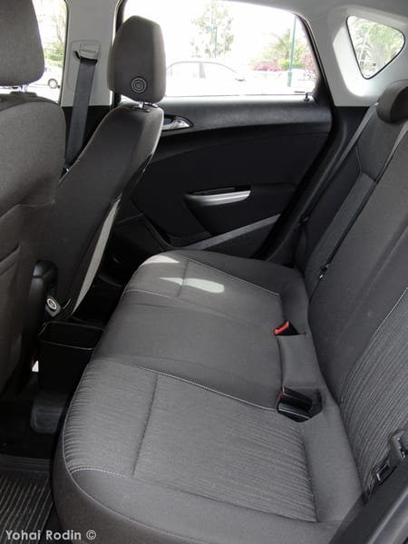 COAL: 2012 Opel Astra J – On The Way Up 16 10a