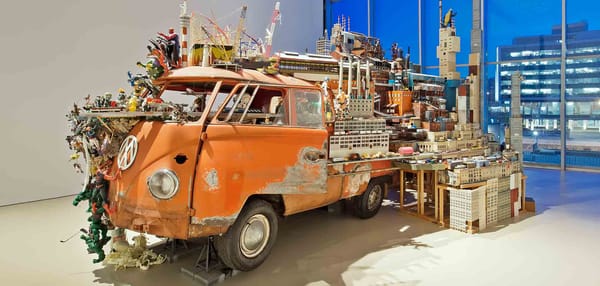 Artistic Outtake: A Trip to the Gallery 1 bus
