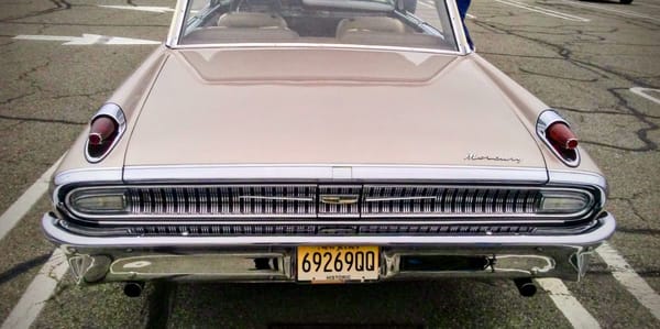 1962 Mercury Monterey S-55: Big, Bold, Late Space-Age Luxury 7 20250627 193145 1 EDIT1