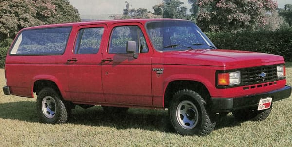 CC Global: Chevrolet Veraneio - The Brazilian Suburban 9 chevrolet-br-veraneio-89