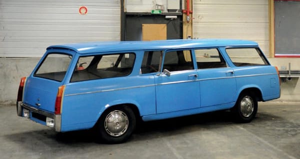 Cars From the Movie "Mood Indigo": The Peugeot 40404 and 40104, and a Few More 1 Peugeot 404 double ender