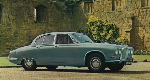 Curbside Classic: 1965 Jaguar 3.4S (S-Type) – Sir William’s Bastard Child 14 1968 Brochure Jaguar 420