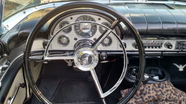 Curbside Classic: 1957 Ford Thunderbird - The Most Perfectly Styled American Car Of The 1950s? 10 1957FordThunderbird05