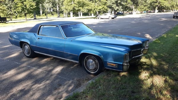 Curbside Classics: 1969 and 1970 Cadillac Eldorados - The Best Of All Possible Worlds 1 70 Eldo 3a
