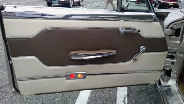 1962 Mercury Monterey S-55: Big, Bold, Late Space-Age Luxury 15 20250627 193727