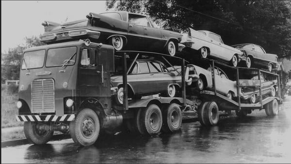 Car Carrier of the Day: 4WD Freightliner, But Not The Usual Four Driven Wheels - Ready To Tackle the Rockies 1 a mountain fl