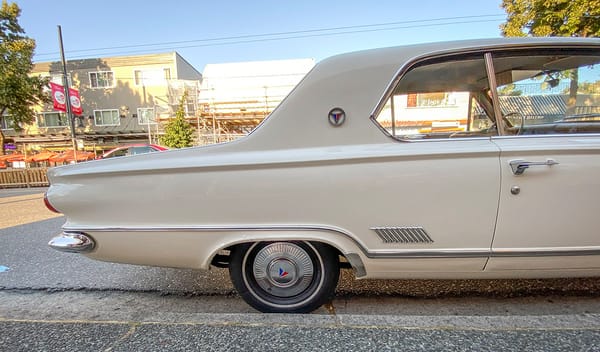 CC Capsule: 1964 Valiant Signet 200 - Don't Say the P-Words 9 64 CanValiant Right 1192