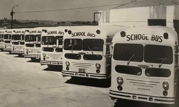 1949-57 Kenworth Model T Series "Pacific School Coach” - The Bifocal Bus 5 01 Kenworth Pacific Buses e1630505412865