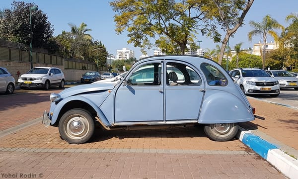 CCs in Israel: February 2021 - More Variety Coming Your Way 15 Powder blue Citroen 2CV