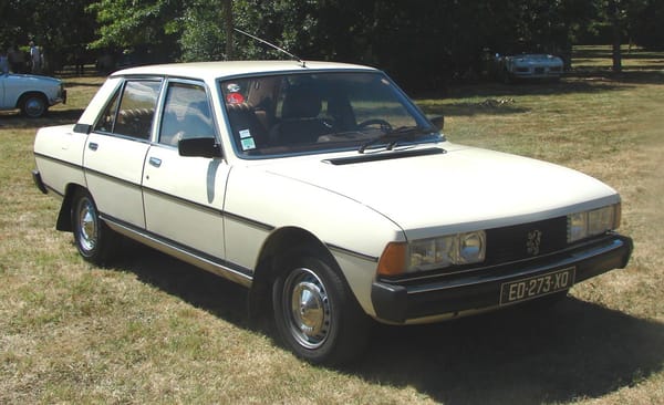 Car Show Classics: At The Chappelle de Vehicules Anciennes At Tonneins, France, For The Fete Of Saint Christopher. 28 604