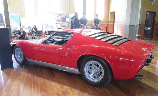 Car Show Classics More Highlights From Motorclassica 21 Lambo Miura