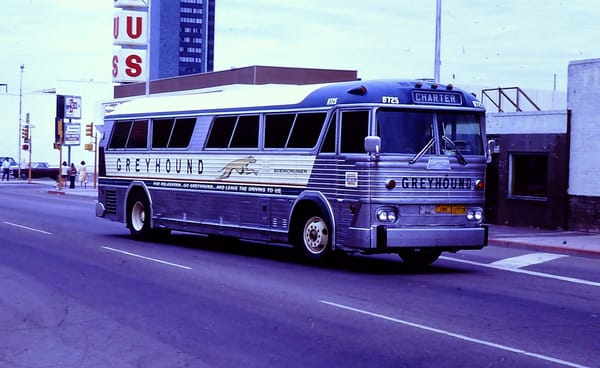 Bus Stop Classics: MCI MC-6 "Supercrusier" - Six Inches Too Far Ahead of Its Time 3 5 1