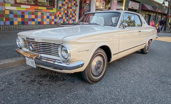 CC Capsule: 1964 Valiant Signet 200 - Don't Say the P-Words 3 64 CanValiant LF34 1188