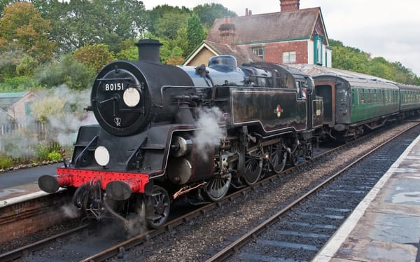 Trackside Classic: 1951 British Railways 7P Pacific No 70000 Britannia – Nationalised Pride 14 14