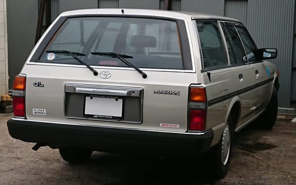 1997 Toyota Mark II (X70) Van – The Emperor’s Old Clothes 4 Late model mk2 van