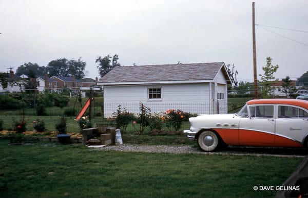 Vintage Snapshots: Buicks - In Their Best Decade, The 1950s 15 DG B 16