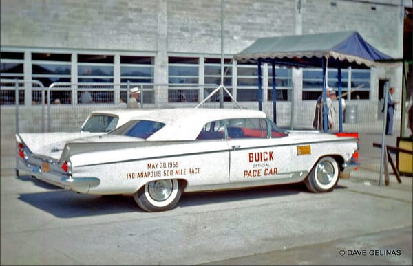 Vintage Snapshots: Buicks - In Their Best Decade, The 1950s 21 DG B 23