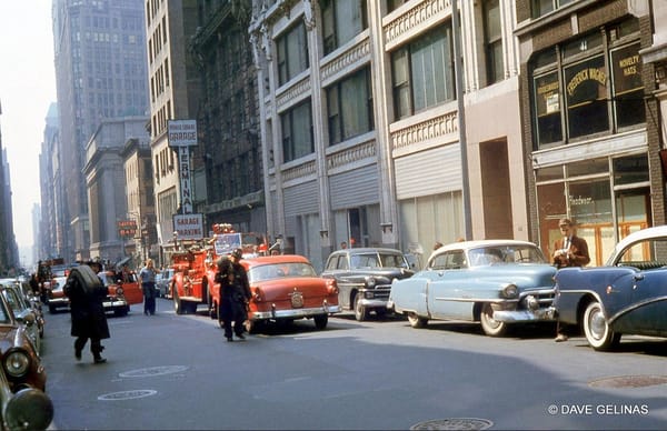 Vintage Snapshots: Buicks - In Their Best Decade, The 1950s 25 DG B 27