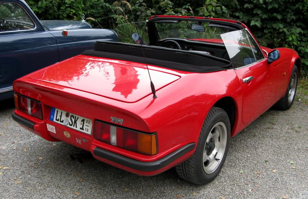 CC Outtake: A Bright Yellow British Roadster 5 1280px MHV TVR 280i 1988 02