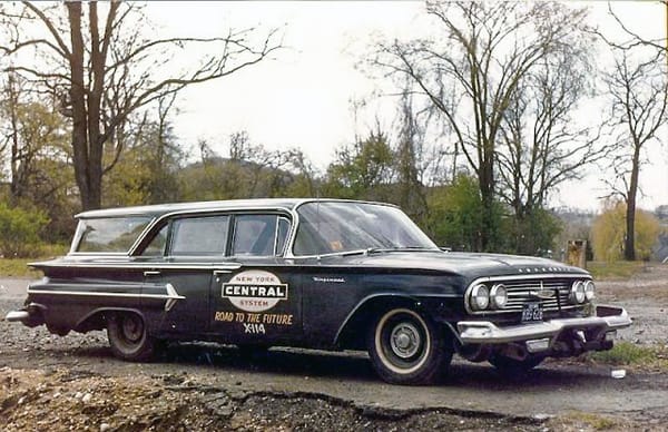 Vintage Photos: Classic Cars Riding Classic Railways - Railroad Inspection Cars, 1950s-1960s 11 tumblr p75gn5GV021sygg4wo1 1280
