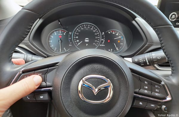Mazda CX-5 steering wheel