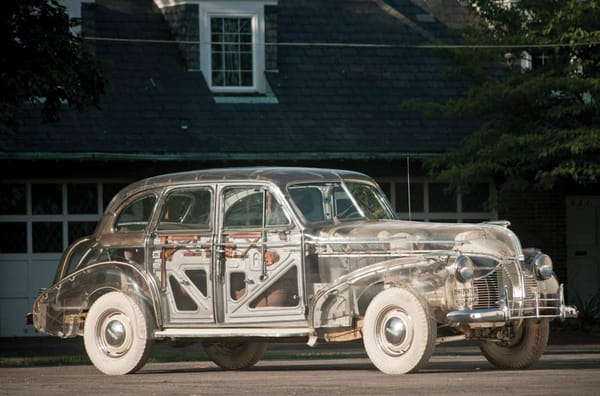 Pontiac 1939 plexiglass ghost car 1