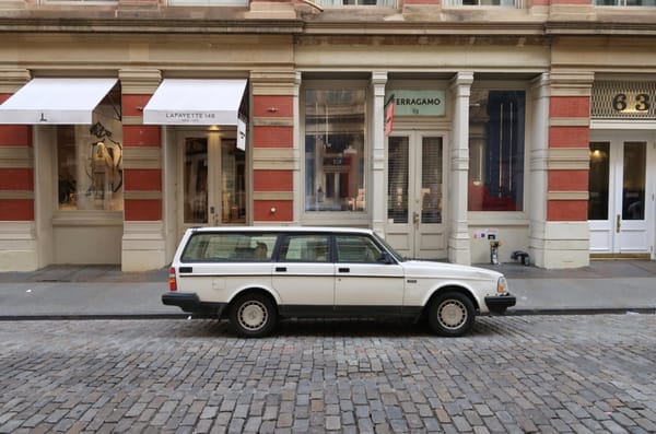 Riding A 1970s Volvo Beater - Or What's The Worst Car Interior You Ever Sat In? 7 Captura de pantalla 2025 05 30 13.33.34