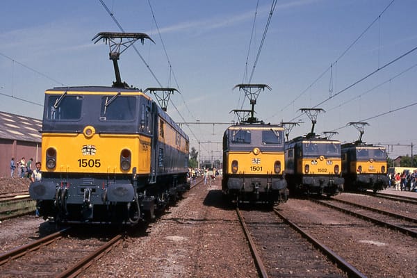 Trackside Classic: 1951 British Railways EM1 No 26020 – Forgotten Progress 29 24792795196 4fe2c83b3a o