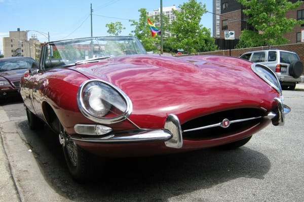 Curbside Classic: c. 1965 Series I Jaguar E-Type 4.2 Roadster - Things Or Travel? 4 1965 Jaguar E Type 3 CC