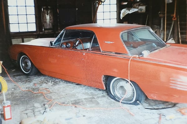 1961 Thunderbird 12a