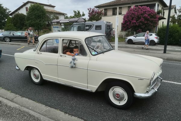 Car Show Classics: 10th Salon Autos-Motos Anciennes à Bazas (July 2023) – Part 2: More Domestic Cars (Citroën, Simca, etc.) 32 IMG 20230730 183050 edited