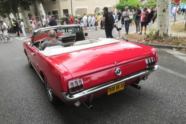 Car Show Classics: 10th Salon Autos-Motos Anciennes à Bazas (July 2023) – Part 3: Foreign Cars 3 IMG 20230730 184129 edited