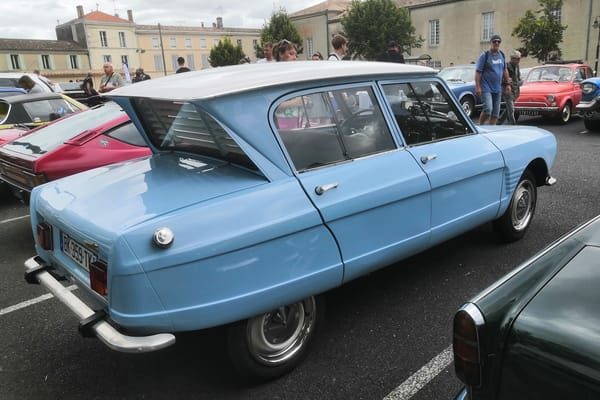 Car Show Classics: 10th Salon Autos-Motos Anciennes à Bazas (July 2023) – Part 2: More Domestic Cars (Citroën, Simca, etc.) 5 IMG 20230730 185853 edited