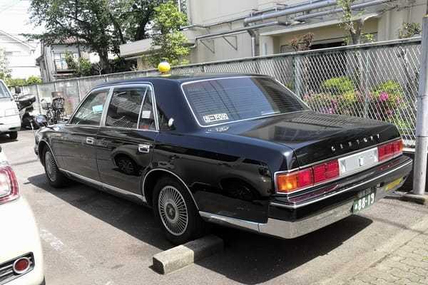 CC Capsule: 2006 Toyota Century (G50) Taxi – Wouldn’t You Love To Meter? 11 IMG 20230421 101455 edited
