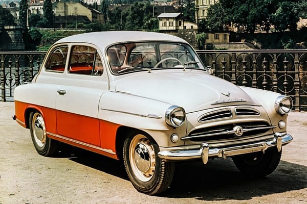 Car Show Classic: 1961 Škoda Felicia – Convertible Cicada 5 skoda 445