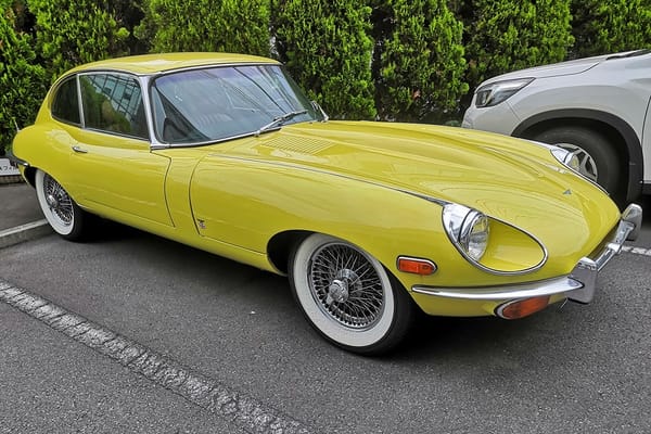 Curbside Find: 1969 Jaguar E-Type 2+2 (Series II) – The Hunchback Of Notre-Jag 1 IMG 20220618 141846 copy