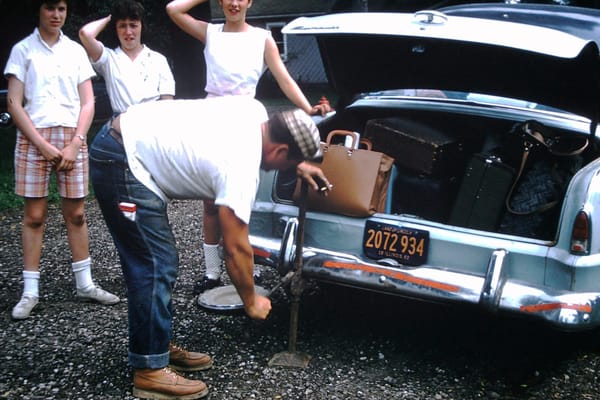 Vintage Snapshots: Traveling By Car In The '50s-'70s 4 35182526013 e39f3b4741 k