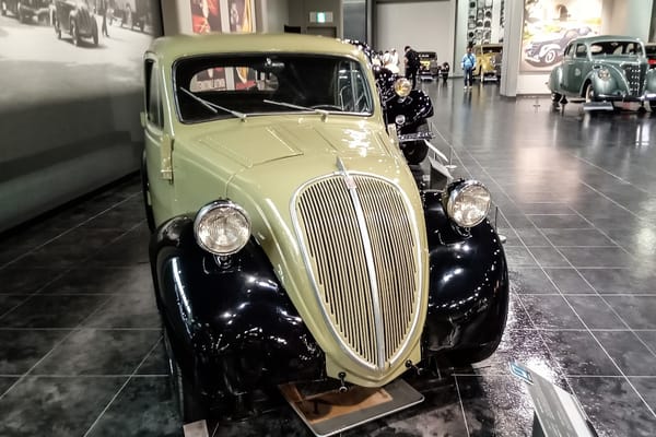 The Toyota Automobile Museum – Part 2: Classics And Streamliners (1925-1945) 55 DSC 2549 edited