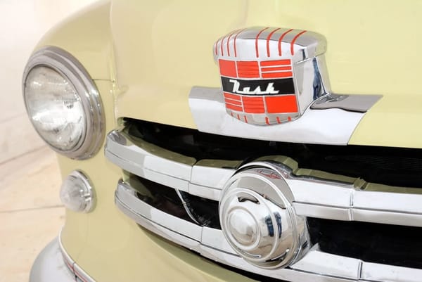 1950 Nash Rambler Custom Station Wagon – The Original Luxury Compact Turns 75 20 Nash badge on the nose of an ivory 1950 Nash Rambler